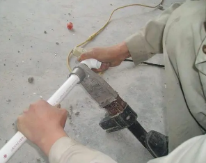 改则漏水维修电话
